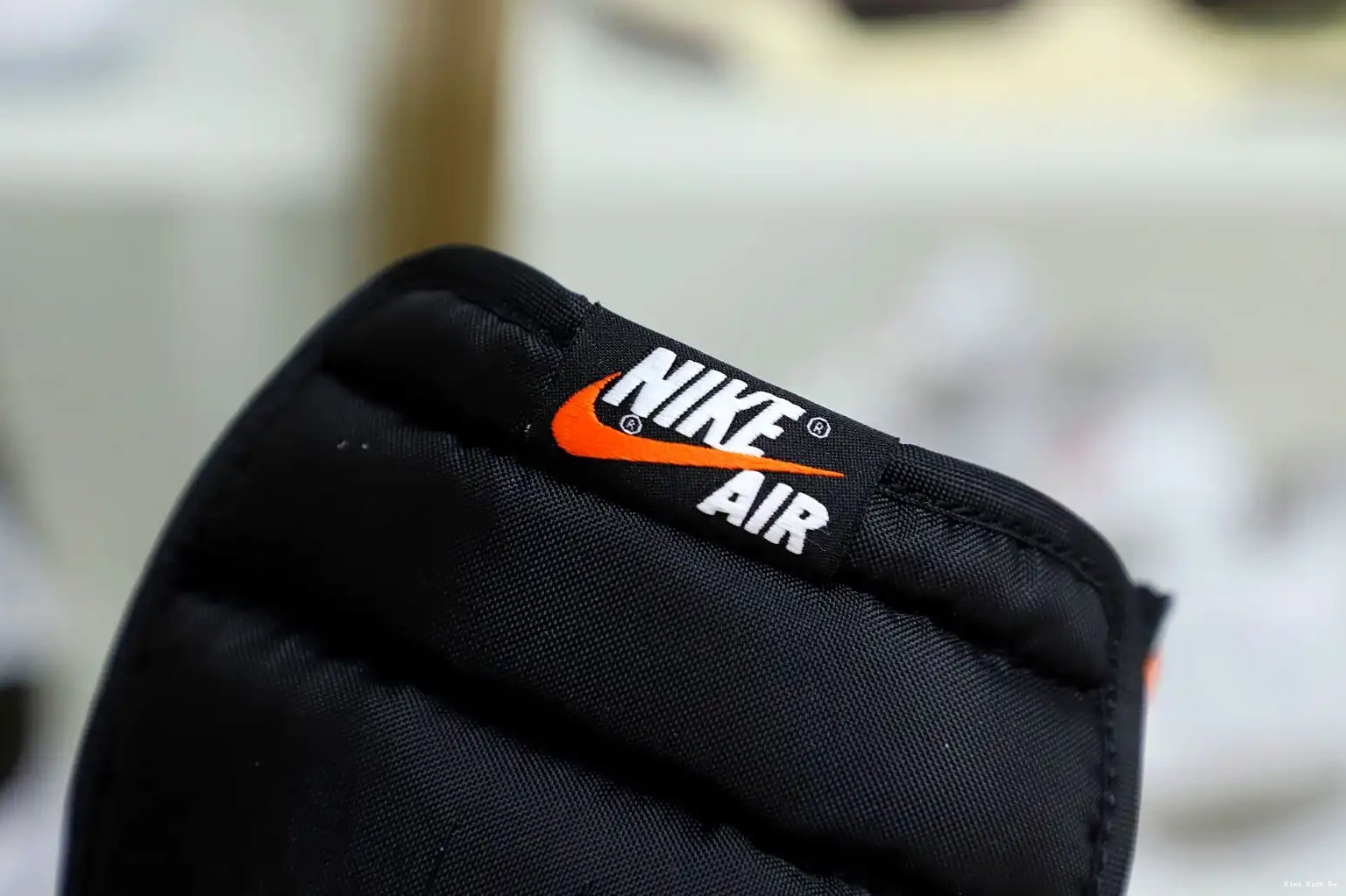Retro 1 Kimikick Electro Orange' Air Jordan OG High 0702